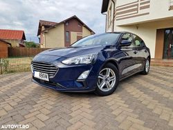 Culoarealbastru Utilizat 2020 Ford Focus Titanium Hatchback | 11.500 EUR (Preț OK)