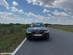 Culoarenegru Utilizat 2015 Audi A4 Attraction Break | 7.900 EUR (Preț bun)