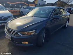 Gri Utilizat 2019 VW Passat Comfortline Berlinǎ | 16.000 EUR (Preț bun)