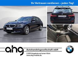 Utilizat 2022 BMW 320 Sport Line Break | 31.649 EUR (Scump)