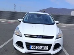 Alb Utilizat 2015 Ford Kuga Titanium SUV | 7.800 EUR (Super Preț)