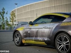 Alte culori Utilizat 2015 Ford Mustang Coupe | 21.000 EUR (Preț bun)
