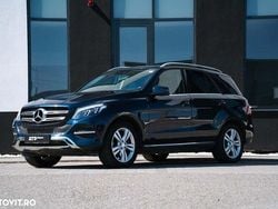 Culoarealbastru Utilizat 2015 Mercedes GLE250 SUV | 20.000 EUR (Preț OK)