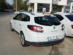 Alb Utilizat 2011 Renault Mégane III Hatchback | 5.500 EUR (Puțin scump)
