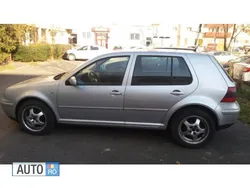 Argintiu Utilizat 2002 VW Golf IV Berlinǎ | 2.500 EUR (Puțin scump)