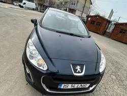 Albastru Utilizat 2011 Peugeot 308 Access Hatchback | 2.750 EUR (Preț bun)