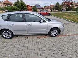 Utilizat 2004 Mazda 3 Berlinǎ | 2.200 EUR