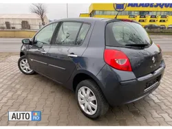 Utilizat 2006 Renault Clio II | 2.850 EUR (Scump)