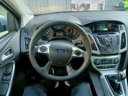 Gri Utilizat 2014 Ford Focus Berlinǎ | 6.499 EUR (Preț OK)