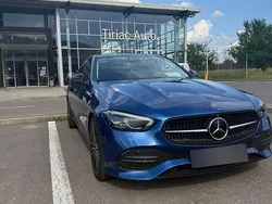 Culoarealbastru Utilizat 2022 Mercedes C300 Berlinǎ | 42.900 EUR (Preț bun)
