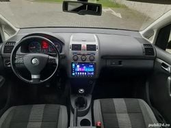 Utilizat 2008 VW Touran Monovolum | 2.400 EUR (Super Preț)