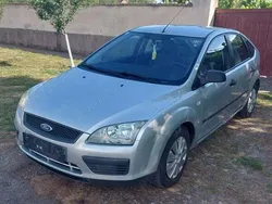 Utilizat 2005 Ford Focus Berlinǎ | 1.390 EUR (Preț OK)