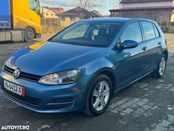 Culoarealbastru Utilizat 2014 VW Golf VII Comfortline Berlinǎ | 7.990 EUR (Preț OK)