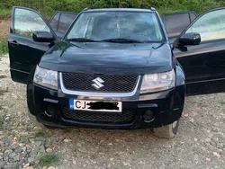 Negru Utilizat 2007 Suzuki Grand Vitara Comfort+ SUV | 4.100 EUR (Preț bun)