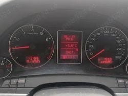 Gri Utilizat 2006 Audi A4 Break | 2.700 EUR (Preț bun)