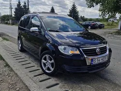 Negru Utilizat 2007 VW Touran Comfortline Monovolum | 3.899 EUR (Preț OK)