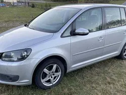 Utilizat 2011 VW Touran Monovolum | 4.500 EUR (Preț bun)