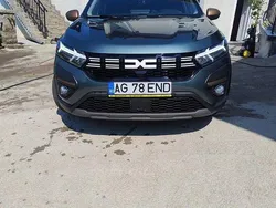 Verde Utilizat 2024 Dacia Jogger Extreme Monovolum | 18.000 EUR (Preț OK)