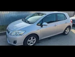 Culoaregri Utilizat 2013 Toyota Auris Hybrid Luna Hatchback | 6.299 EUR (Preț bun)