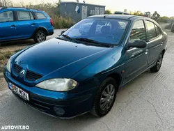 Culoarealbastru Utilizat 2000 Renault Mégane Berlinǎ | 3.900 EUR