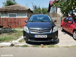 Gri Utilizat 2013 Toyota Auris Executive Hatchback | 6.550 EUR