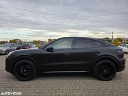 Culoarenegru Utilizat 2023 Porsche Cayenne SUV | 110.000 EUR