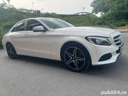 Utilizat 2014 Mercedes 220 Berlinǎ | 11.990 EUR