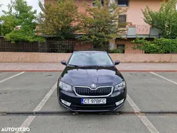 Culoarenegru Utilizat 2014 Skoda Octavia Berlinǎ | 8.500 EUR (Scump)