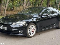 Culoarenegru Utilizat 2020 Tesla Model S Hatchback | 42.350 EUR