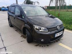Culoarenegru Utilizat 2014 VW Touran Highline Monovolum | 6.700 EUR (Preț bun)