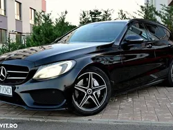 Culoarenegru Utilizat 2019 Mercedes C250 AMG line Break | 13.900 EUR