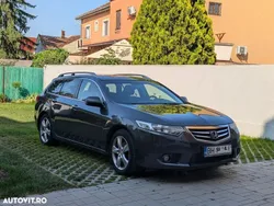 Gri Utilizat 2014 Honda Accord Break | 7.900 EUR