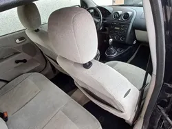 Negru Utilizat 2002 Ford Fiesta Hatchback | 1.200 EUR