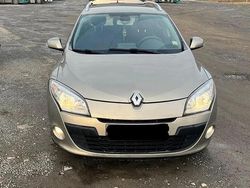 Culoarebej Utilizat 2012 Renault Mégane GrandTour Break | 3.800 EUR (Preț OK)