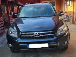 Verde Utilizat 2006 Toyota RAV4 SUV | 4.200 EUR (Preț OK)