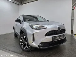 Argint Nouă 2024 Toyota Yaris Cross SUV | 28.677 EUR (Preț OK)