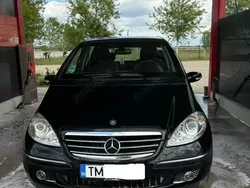 Utilizat 2006 Mercedes A170 | 2.200 EUR