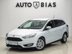 Alb Utilizat 2017 Ford Focus Trend Berlinǎ | 8.950 EUR (Preț OK)