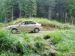 Bej Utilizat 2008 Hyundai Accent Berlinǎ | 3.999 EUR