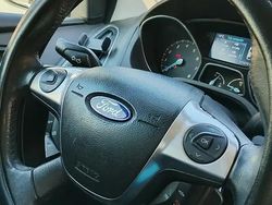 Gri Utilizat 2011 Ford Focus Berlinǎ | 5.500 EUR (Puțin scump)