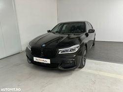 Negru Utilizat 2016 BMW 730 Comfort Edition Berlinǎ | 27.900 EUR (Preț OK)