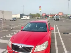 Rosu Utilizat 2009 Skoda Octavia Break | 3.200 EUR (Preț OK)