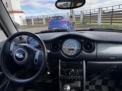 Negru Utilizat 2003 Mini Cooper Hatchback | 7.000 EUR