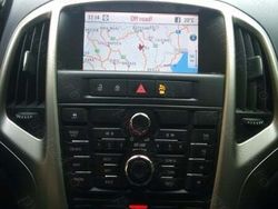 Alb Utilizat 2011 Opel Astra Break | 5.199 EUR (Scump)