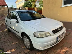 Alb Utilizat 2007 Opel Astra Classic Berlinǎ | 1.500 EUR
