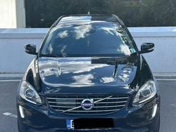 Culoarenegru Utilizat 2017 Volvo XC60 Momentum SUV | 13.450 EUR (Super Preț)