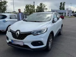 Alb Utilizat 2019 Renault Kadjar Life SUV | 14.000 EUR (Puțin scump)