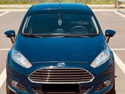Culoarealbastru Utilizat 2013 Ford Fiesta Titanium Hatchback | 5.200 EUR (Preț OK)