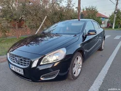 Utilizat 2011 Volvo S60 Berlinǎ | 8.300 EUR