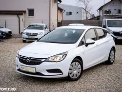 Alb Utilizat 2018 Opel Astra Selection Hatchback | 8.650 EUR (Preț OK)